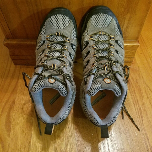 Merrell Vibram Hiking Shoes - Picture 1 of 6